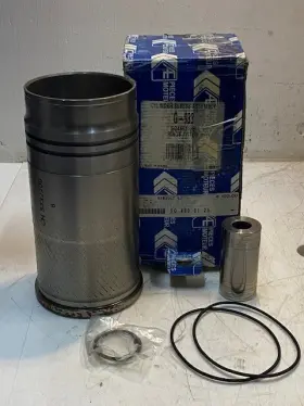 Eq4693125 Ae G-933 Pieces Moteur Cylinder Sleeve Kit 5332200 46915/02