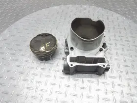 1a002167 Aprilia 2017 13-17 Caponord 1200 Oem Front Horizontal Cylinder Barrel Jug Piston