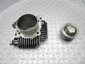 12020851a Ducati 2006 05-08 Monster 800 S2r Front Horizontal Cylinder Barrel Jug Piston