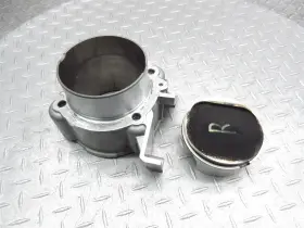 12021871a Ducati 2008 07-09 1098 1098s Rear Vertical Cylinder Barrel Jug Piston