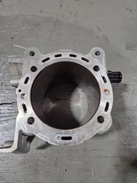 120z0061a Ducati 13-14 Multistrada 1200s Touring Vertical Piston And Cylinder