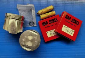04232 Hap Jones New Qty Of 2 Honda Cb750 Piston Kits 3.00 - Jbg