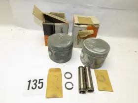 22106-53b Harley 2 Nos Davidson Pistons .040 Inch Wristpins 4 Clips