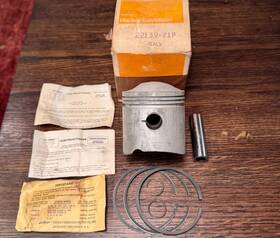 Harley Davidson 22139-71p Aermacchi Sprint Ss Sx 350cc 1971-74 Piston Kit 2nd Over 74.4mm
