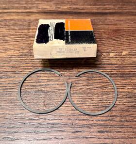 Harley-davidson 22325-47 Hummer Piston Ring Set Standard Size