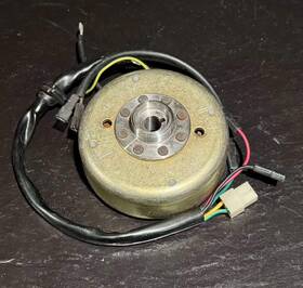 Harley Davidson 29987-74pa Aermacchi Sx Ss 175cc 250cc Alternator