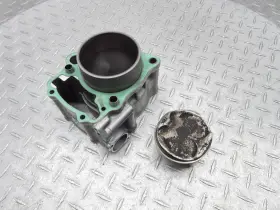 12100-k33-950 Honda 2015 15-19 Cb300 Cb300f Cylinder Barrel Jug Piston Engine Motor Oem