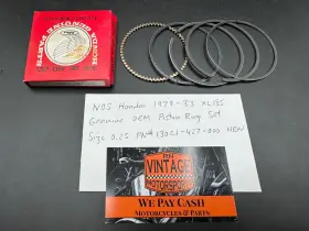 13021-427-000 Honda Nos 1979-83 Xl185 Genuine Oem Piston Ring Set Size 0.25 Pn # 13021-427-000 Honda Nos 1979-83 Xl185 Genuine Oem Piston Ring Set Size 0.25 Pn #