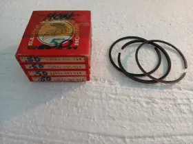 13031-300-014 Honda 4 Nos Oem .50 Ring Sets 1969-1976 Cb750k I J K