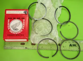 13051-107-760 Honda Cb100 Sl100 Cl100 Xl100 Motorcycle Piston Rings Size 1.00 Nos Oem 13051-107-760 Honda Cb100 Sl100 Cl100 Xl100 Motorcycle Piston Rings Size 1.00 Nos Oem