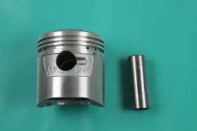 13101-028-070 Honda Nos Ct90 St90 Cl90 S90 Sl90 Standard Bore Piston And Pin