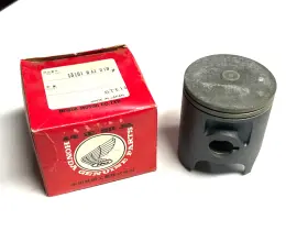 13101-ha2-010 Honda Oem 1984-1985 Atc250r Piston Assy -