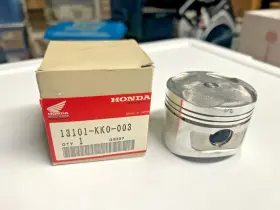 13101-kk0-003 Honda Oem 1984-85 Xr200r Piston Assy -