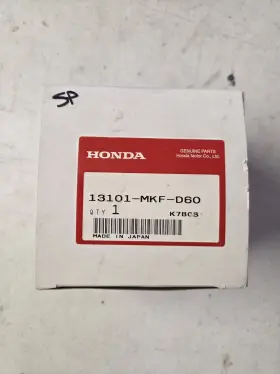 13101-mkf-d60 Honda 17 - 18 Cbr1000rr Sp Piston New #dw2