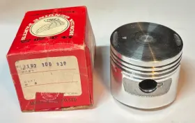 13102-300-030 Honda Nos Oem Piston Os 0.25 For Cb750 Cb750k 1969-1976