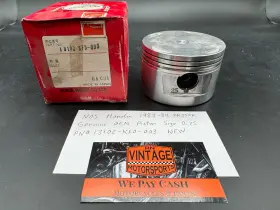 13102-kf0-003 Honda Nos 1983-84 Xr350r Genuine Oem Piston Size 0.25 Part # New