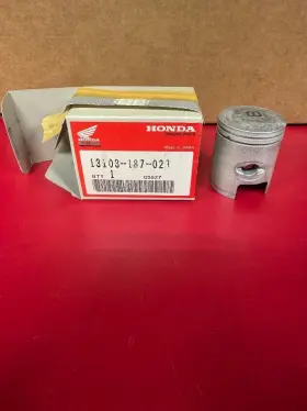 13103-187-023 Honda Nos Genuine Piston Std Bore Express 50 / Urban