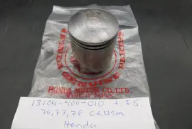 13104-400-010 Honda Nos Oem Piston .75 3rd Over 1976 1977 1978 Cr125m Elsinore