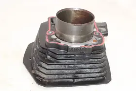 11005-1007 Kawasaki 1983 Klt250 Oem Engine Motor Piston Cylinders Block Jug