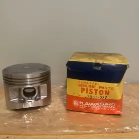 13001-077 Kawasaki Nos Oem Kz750 Standard Bore Piston 13001-077 Kawasaki Nos Oem Kz750 Standard Bore Piston