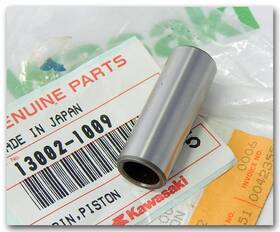 Kawasaki 13002-1009 1979-1988 Kx80 Kdx80 Nos Oem Piston Wrist Pin