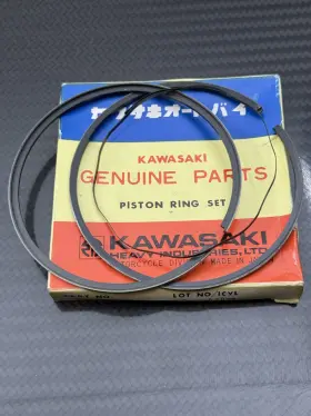 13025-048 Kawasaki Piston Ring Set O/s 0.020 Nos New Oem 13025-048 Kawasaki Piston Ring Set O/s 0.020 Nos New Oem