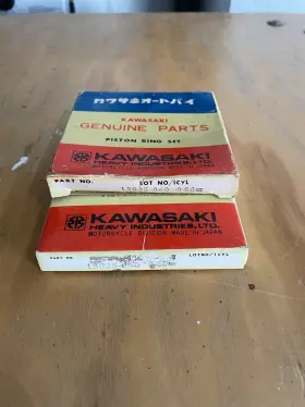 13025-060 Kawasaki Kx400 2 Sets Piston Rings .020 Over 75/76 Nos