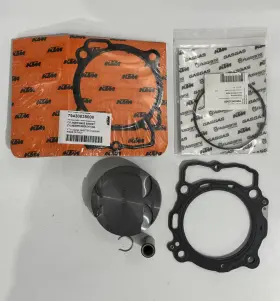 00050000260 Ktm Ktm/husqvarna Exc-f/fe Piston Kit Ii -