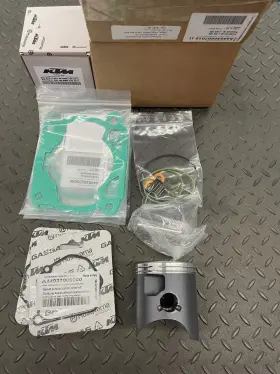 A44030007010 Ktm Piston Kit Gr.ii Mx 250 Ii A44030007010 Ktm Piston Kit Gr.ii Mx 250 Ii