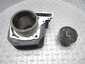 872510 Moto Guzzi 2009 07-16 Griso 1200 8v Left Cylinder Barrel Jug Piston Engine Oem