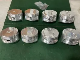 95661 Ross Racing Forged Pistons New 400 Chevy .030 Over