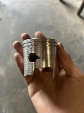12110-39304 Suzuki 12110 93120 Dt9.9/15hp Piston Kit And Rings Oem Standard 59.5 Mm Nos