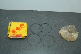 12140-15013-100 Suzuki Nos Genuine Piston Ring Set 1.00 T250 Ts250 Tm250 T500