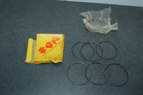 Suzuki 12140-31010 Nos Genuine Rings Std Bore Qty-6 T500 1968-70 Standard