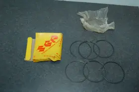 12140-31010 Suzuki Nos Genuine Rings Std Bore Qty-6 T500 1968-70 Standard 12140-31010 Suzuki Nos Genuine Rings Std Bore Qty-6 T500 1968-70 Standard