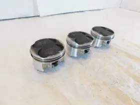 1120000-t0301 Triumph Daytona Sprint Trophy 900 And Thunderbird Tiger Cylinder Barrel Pistons