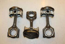 Triumph T1110450 2012 Street Triple R Engine Motor Block Pistons Connecting Rods