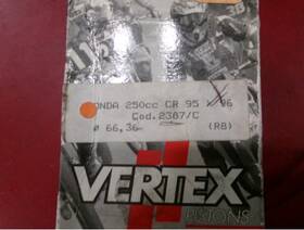Vertex 2387/c New 95-96 Honda Cr 250 Piston And Rings Kit 66.36mm Nos