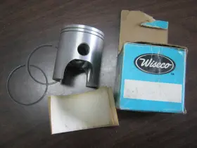 172p6 Wiseco Nos Piston Kit Suzuki 250 X-6 Hustler Two Stroke