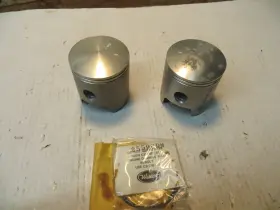2300-ps Wiseco 1980-1981 Spirit/panther 400 Std Forged Piston Set