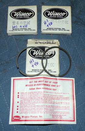 Wiseco 2402lc Kawasaki H1 500 Nos Piston Rings Set Of 3 .040 Oversize