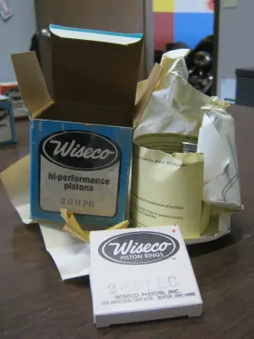 290p6 Wiseco Nos Piston Kit 1969-1972 Suzuki T350 Rebel Two Stroke