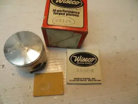 351-p6 Wiseco 1974-1982 Can-am Bombadier 175cc .060 Inch Oversize Forged Piston Kit
