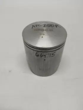 526m06700 Wiseco Honda Cr250 Atc250 Trx250 Piston