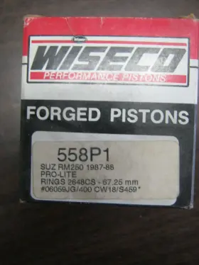 558p1 Wiseco 1987 1988 Suzuki Rm250 Motocross Piston Kit 1st. Oversize 67.25mm