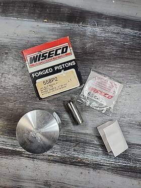 Wiseco 558p2 Pro-lite Piston Kit 67.50mm Suzuki Rm250 1987 1988