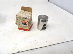 134-11631-01-96-00 Yamaha Nos Std Piston 134-11631-01-96 1966-67 Yl1