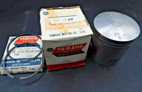 156-11638-00 Yamaha Nos Oem Piston And Rings 1.00 4th Over 1966 Yds3 Yds3c 1967 Yds5 Ds5