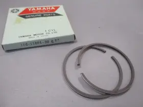 166-11601-30 Yamaha 1966-1973 Yl L5 L2 L3 Oem 0.75mm 3rd Oversized Piston Ring Set 166-11601 166-11601-30 Yamaha 1966-1973 Yl L5 L2 L3 Oem 0.75mm 3rd Oversized Piston Ring Set 166-11601