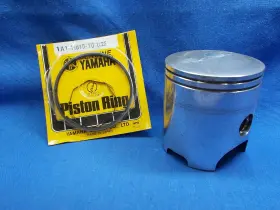 1a1-11630-10-00 Yamaha 1a1-11630-10. Oem Piston And Rings. .25os. Fits Rd400 76-77 1a1-11630-10-00 Yamaha 1a1-11630-10. Oem Piston And Rings. .25os. Fits Rd400 76-77